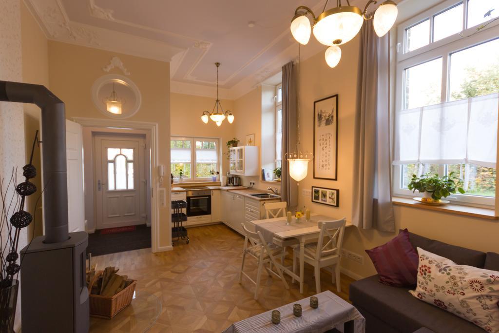 Gaestehaus Villa Ruth Wildbergerhutte Ruang foto