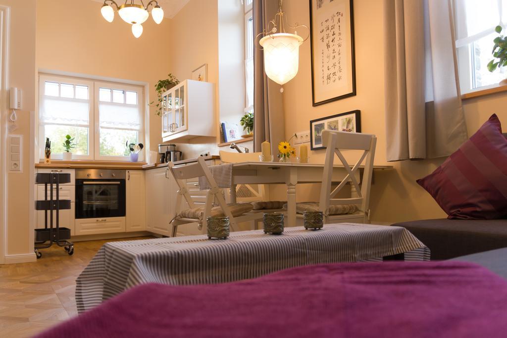 Gaestehaus Villa Ruth Wildbergerhutte Ruang foto